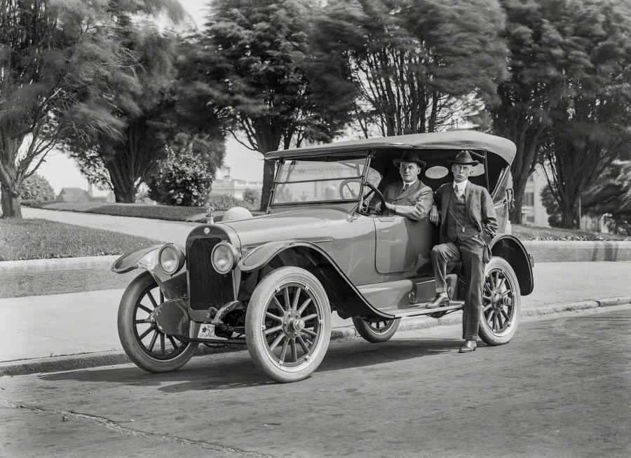  Mitchell Model E-40 Touring 1919 года  (фото 1 из 1)
